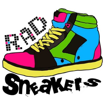 تیشرت گرافیکی کفش کتانی Sneakers