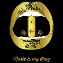 تیشرت گرافیکی طرح Music is my drug