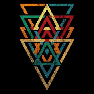 تیشرت triangles geometric grunge color